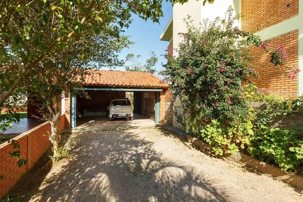 Linda Casa Proximo Ao Mar Na Praia Dos Ingleses Florianopolis Brazil