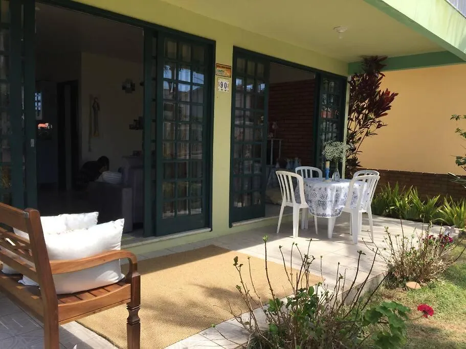 Linda Casa Proximo Ao Mar Na Praia Dos Ingleses Florianopolis Brazil